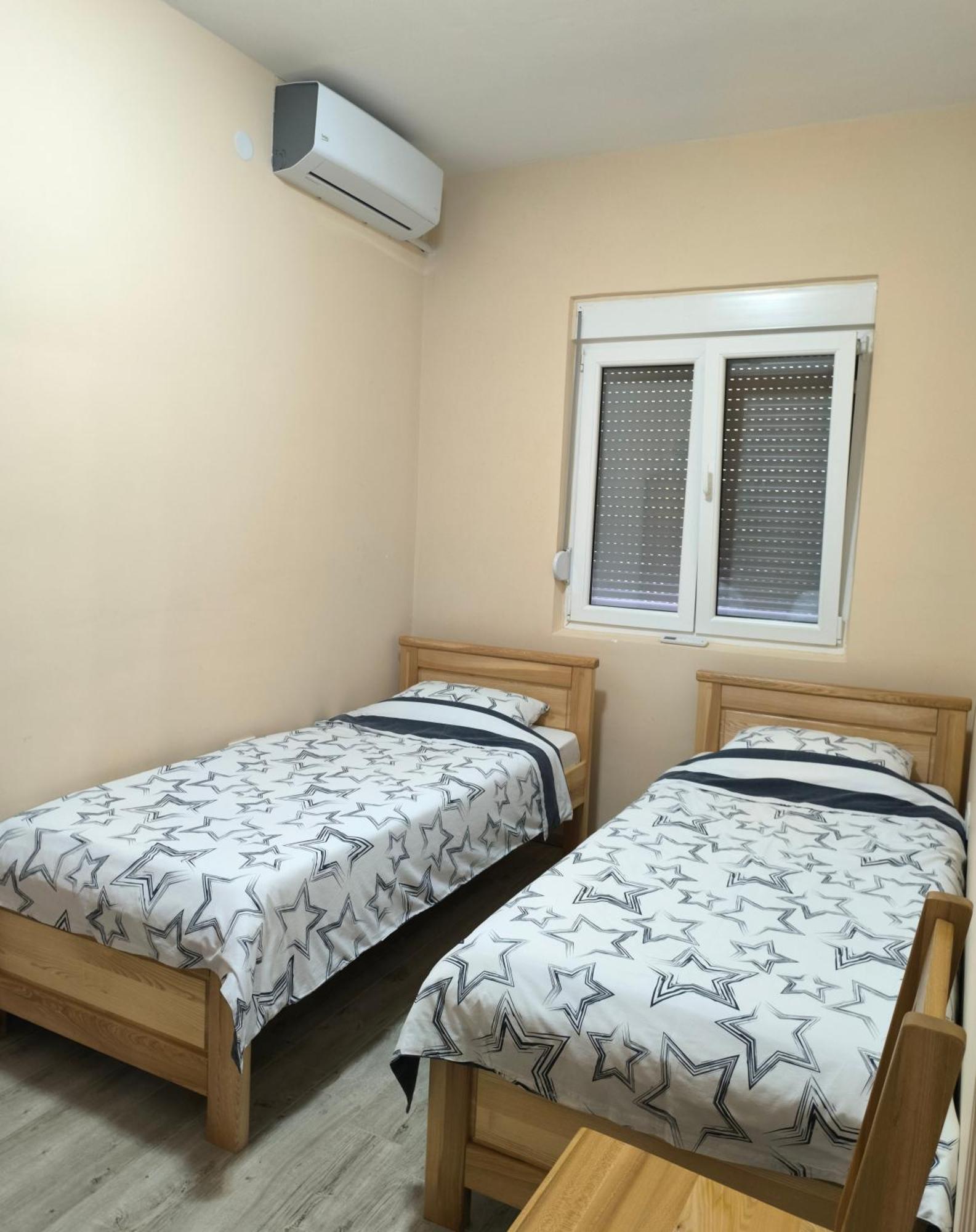 Apartamento Liprosh Virpazar Exterior foto